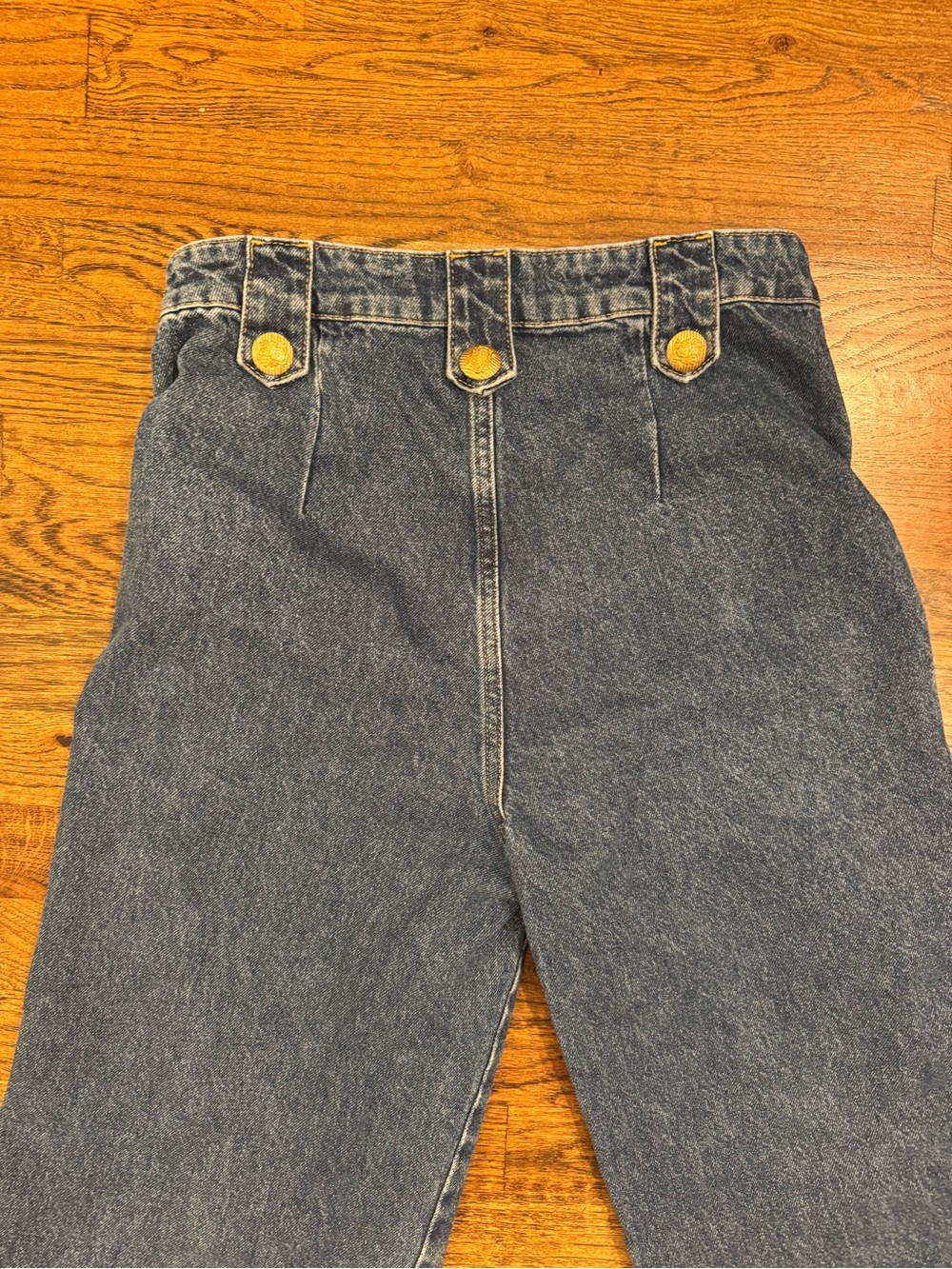 Exquise High-Rise Wide-Leg Sailor Denim Jeans with Gold Button Detail - Picture 6 of 6